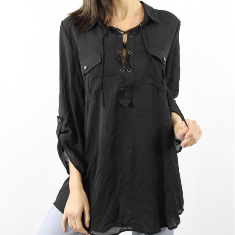 .🌚Lace Collar Top🌚.